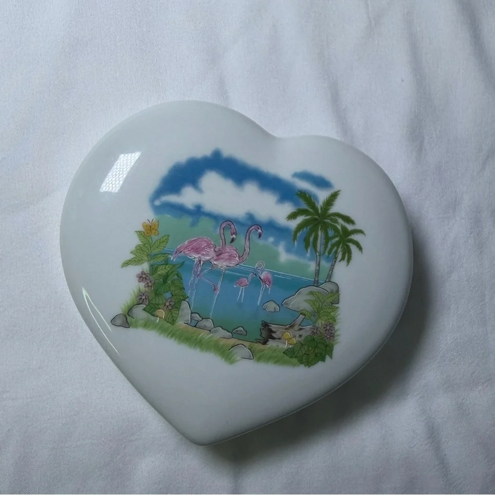 Vintage Papel Japan Flamingo Fantasy Ceramic Heart Jewelry Box Retro Home Decor